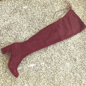 Suede maroon knee-high boots